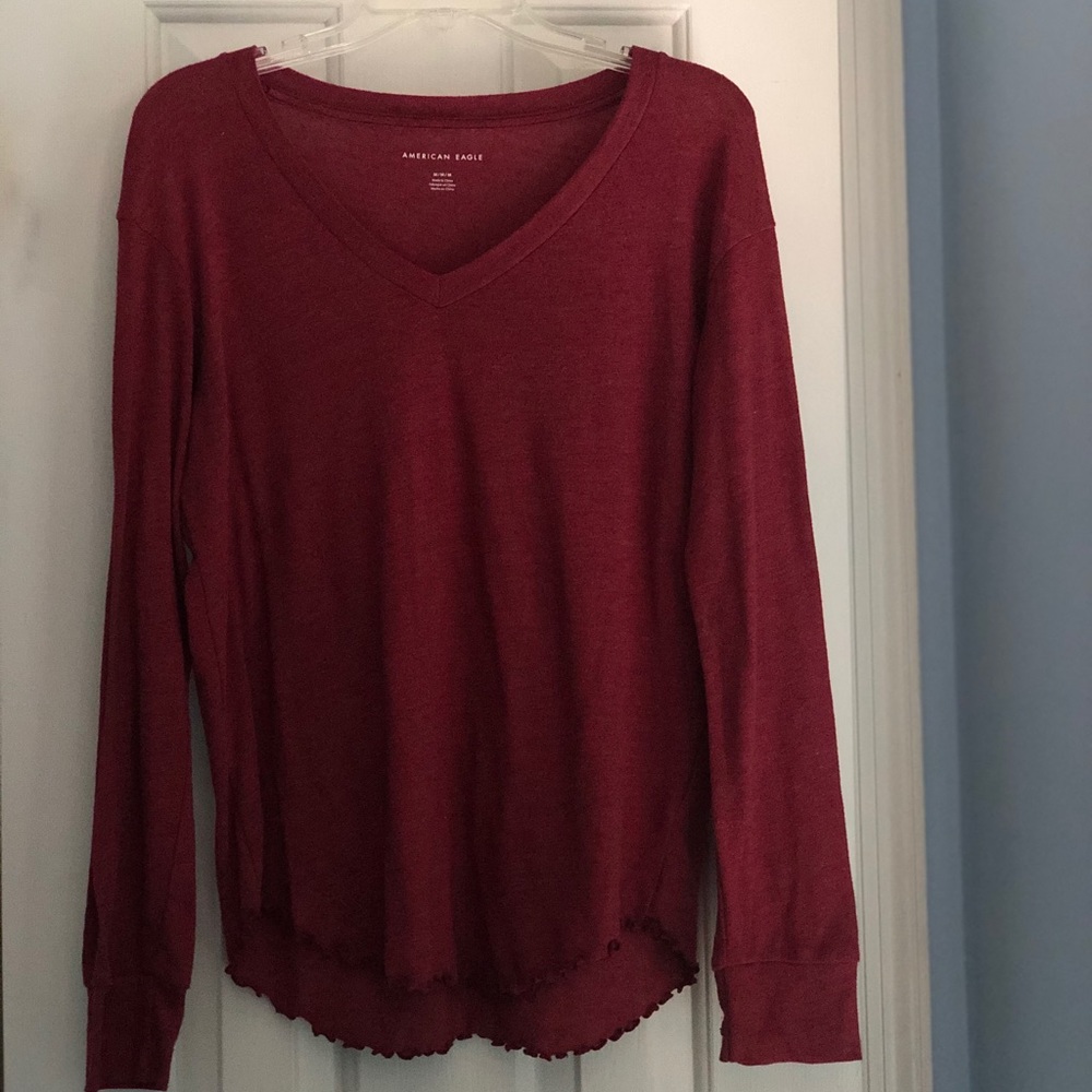 american eagle long sleeve v neck